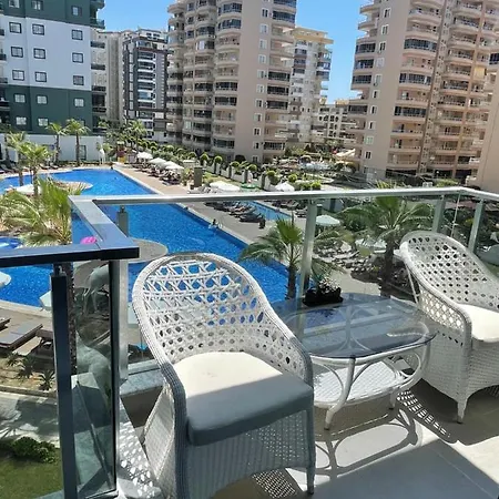 Апартаменты Серенити Резидженс Appartement *